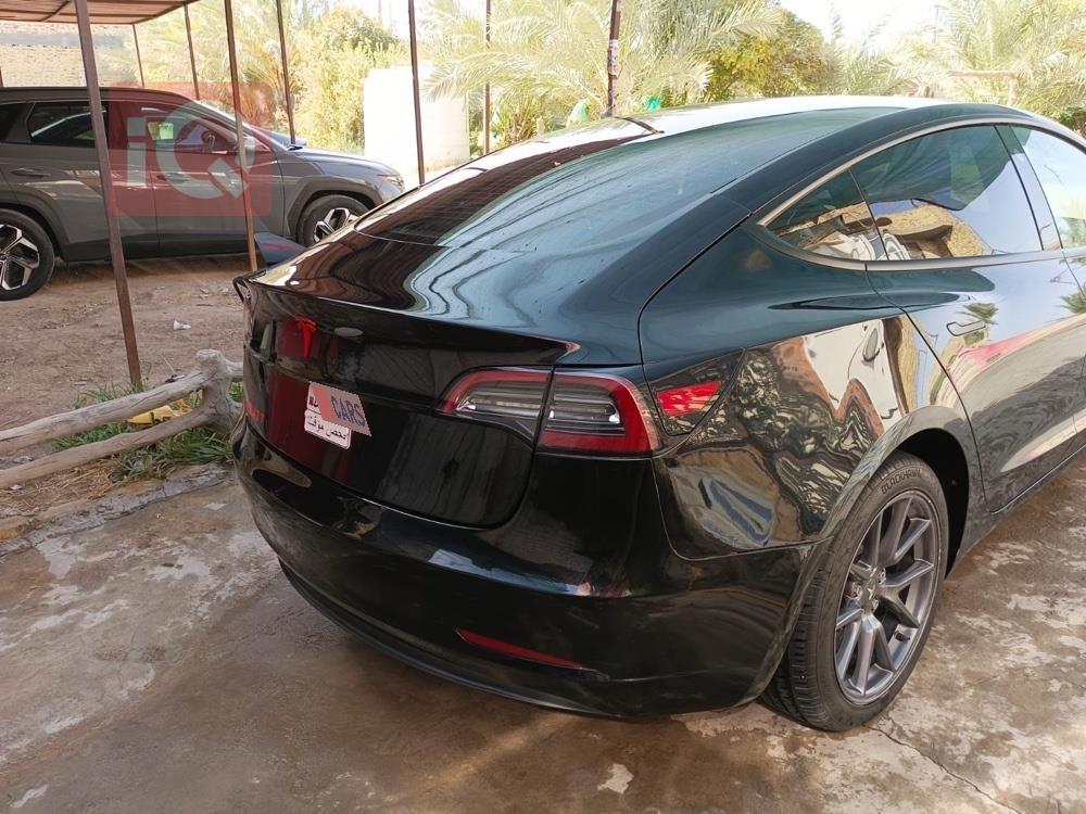 تسلا موديل 3